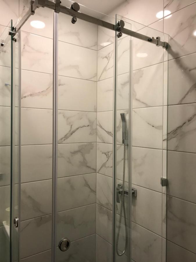 Hotel Akmene Naujoji Akmene エクステリア 写真