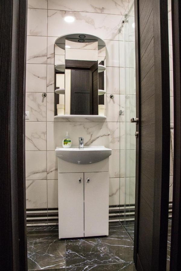 Hotel Akmene Naujoji Akmene エクステリア 写真