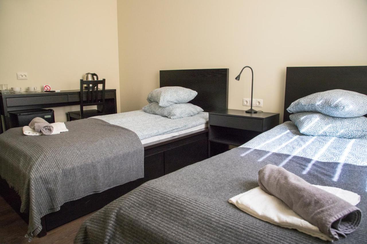 Hotel Akmene Naujoji Akmene エクステリア 写真